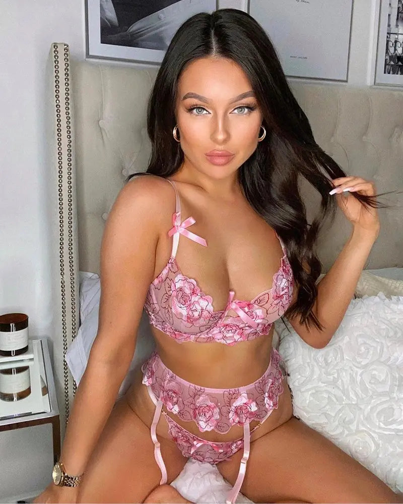 SFY1070 Sexy Lace Satin Homewear Set Women Lingerie Sleepwear Wireless Bra Camisole Homesuit Bowknot Shorts Set Nightgowns Robe