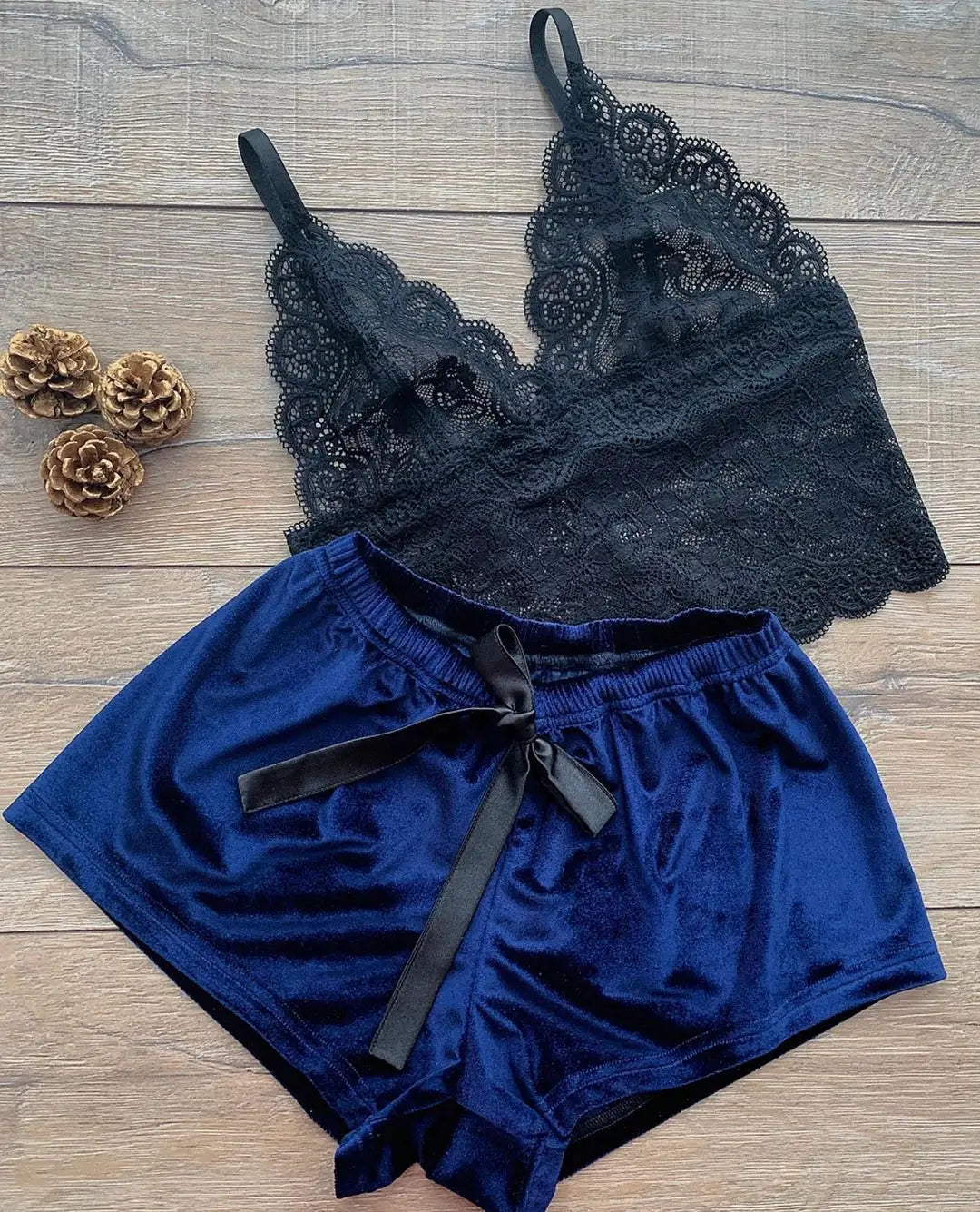 Bossman New Arrival Sexy Velvet Women Pajamas Erotic Lace Bra Set Sexy Lingerie
